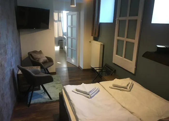 Terrace Premium Belvaros Jacuzzival * Veszprém