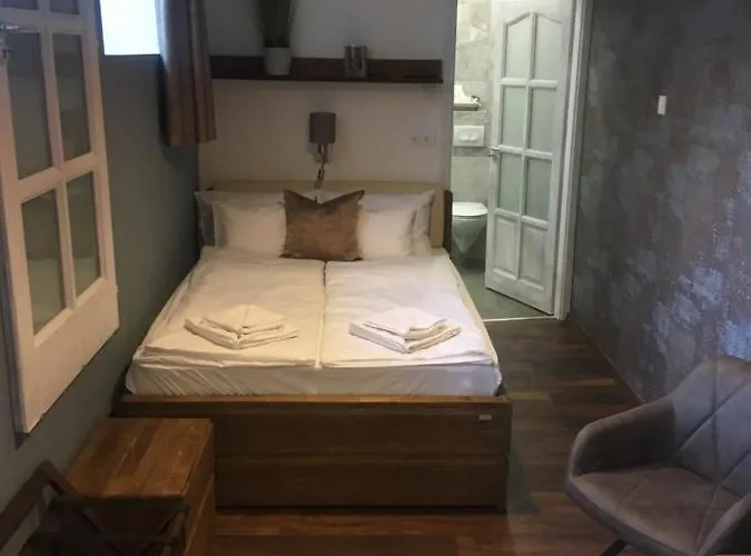 Terrace Premium Belvaros Jacuzzival Daire *