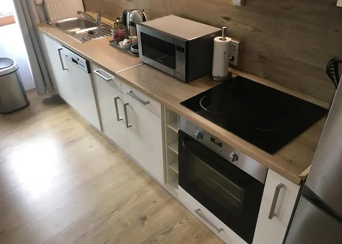 Terrace Premium Belvaros Jacuzzival Daire Veszprém